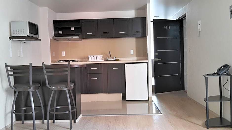 Grupo Kings Suites -Monte Chimborazo 537