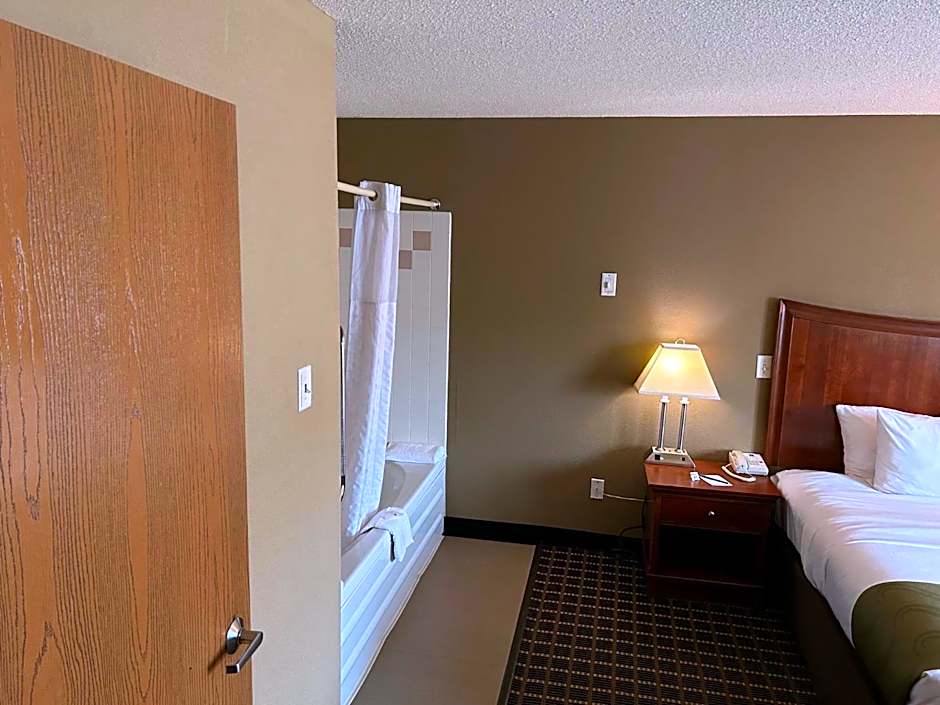 Quality Inn & Suites Bradford
