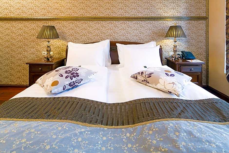 Rubezahl-Marienbad Luxury Historical Castle Hotel & Golf-Castle Hotel Collection