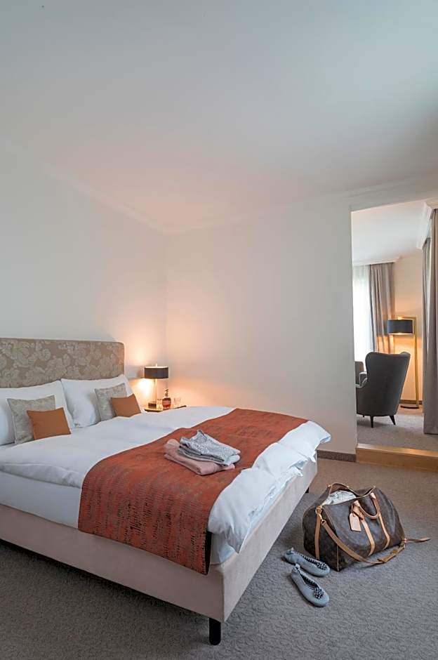 Photo 1 of 12 of Suite