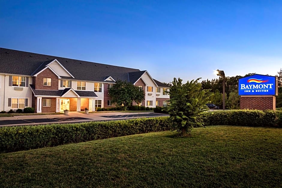 Baymont by Wyndham Wichita East