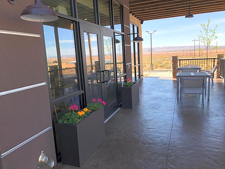 Country Inn & Suites by Radisson, Page, AZ