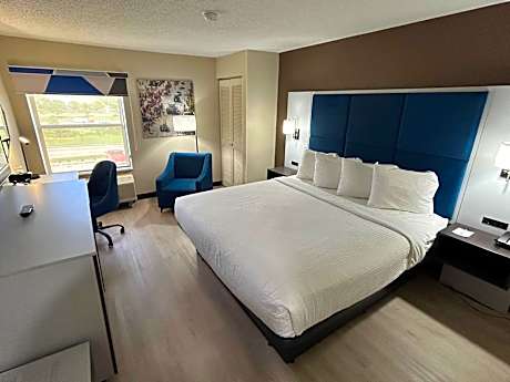 SureStay by Best Western Forsyth Decatur