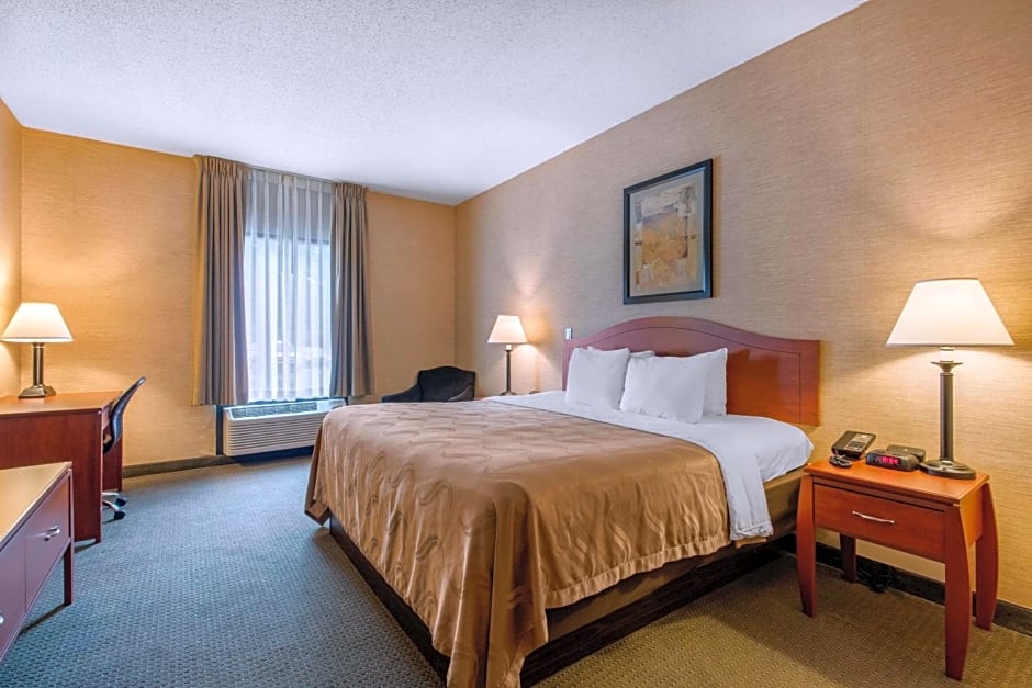 Quality Inn & Suites Benton - Draffenville