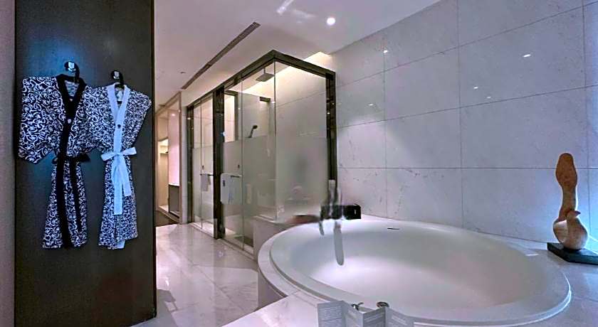 Banyan Tree Tianjin Riverside