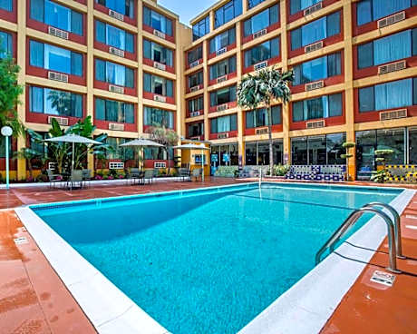 Quality Inn & Suites Montebello - Los Angeles