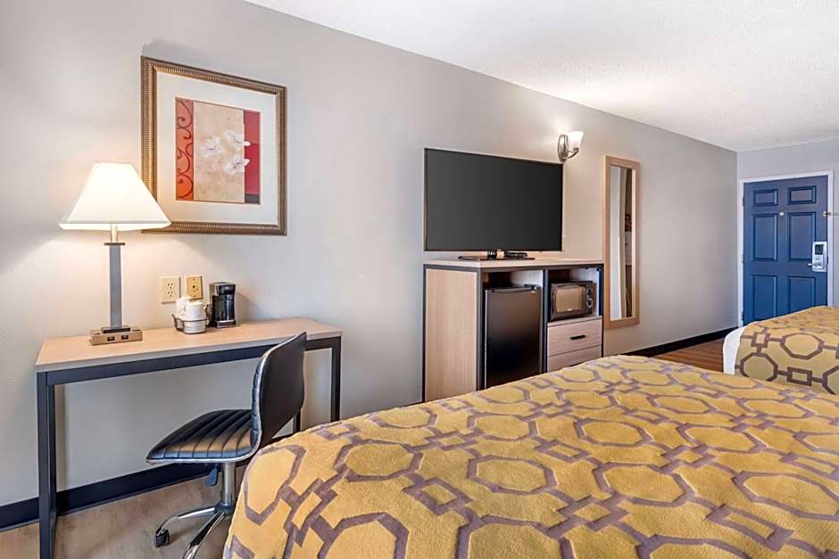 Baymont by Wyndham Kennesaw