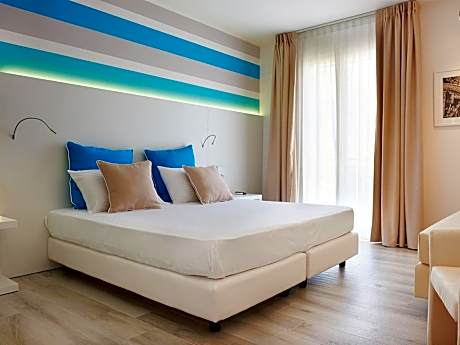 Quadruple with Balcony