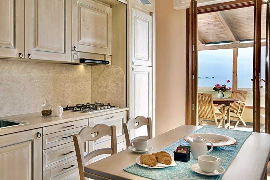 Residence with private beach in Bosa Marina just 100 meters from the sea