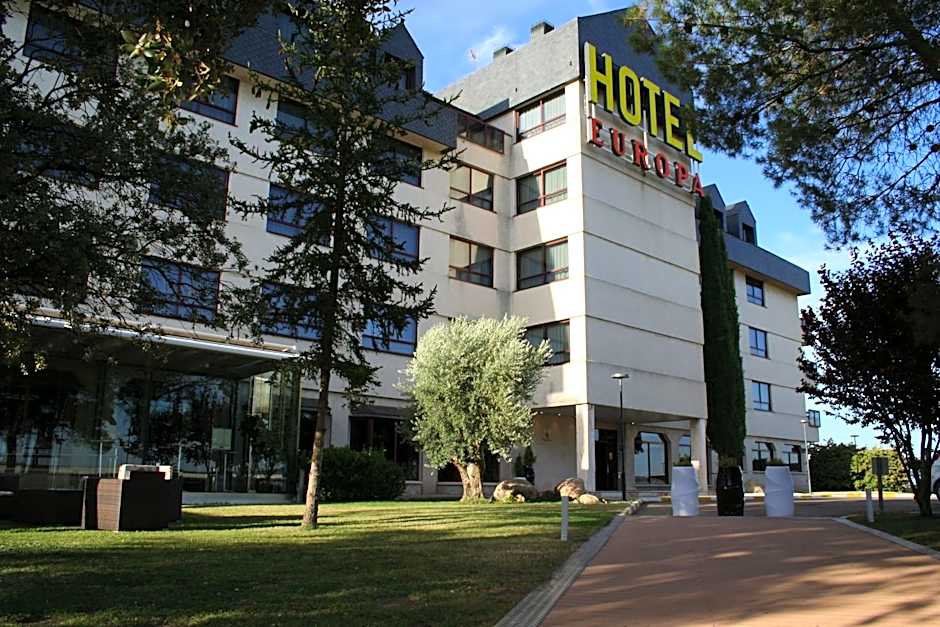 Photo 1 of 50 of Europa Centro Hotel