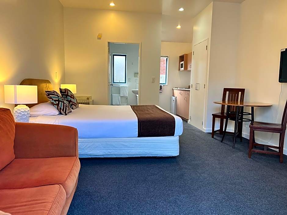 ASURE Bush Inn Court Motel