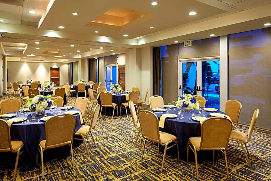 DoubleTree by Hilton LAX - El Segundo