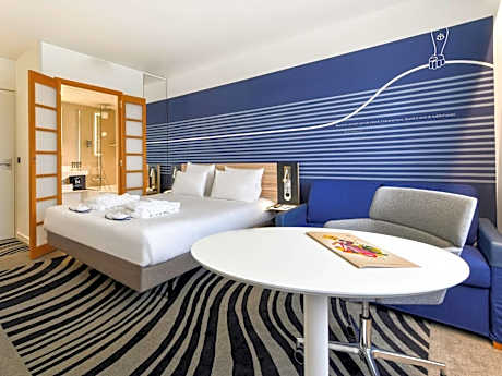 Executive Double Room with Sofa Bed