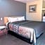 California Inn Hotel and Suites Adelanto US 395