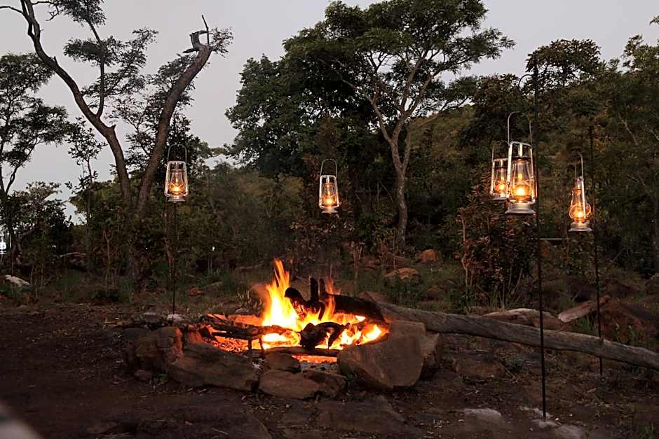 Inzalo Safari Lodge