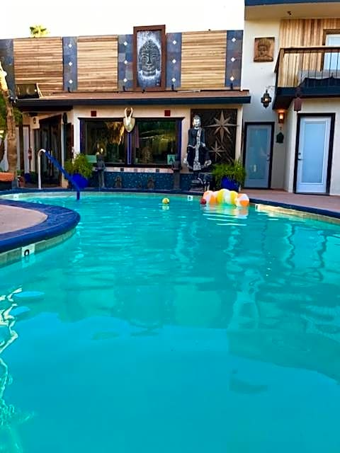 Sea Mountain Nude Resort & Spa Hotel - Adults Only