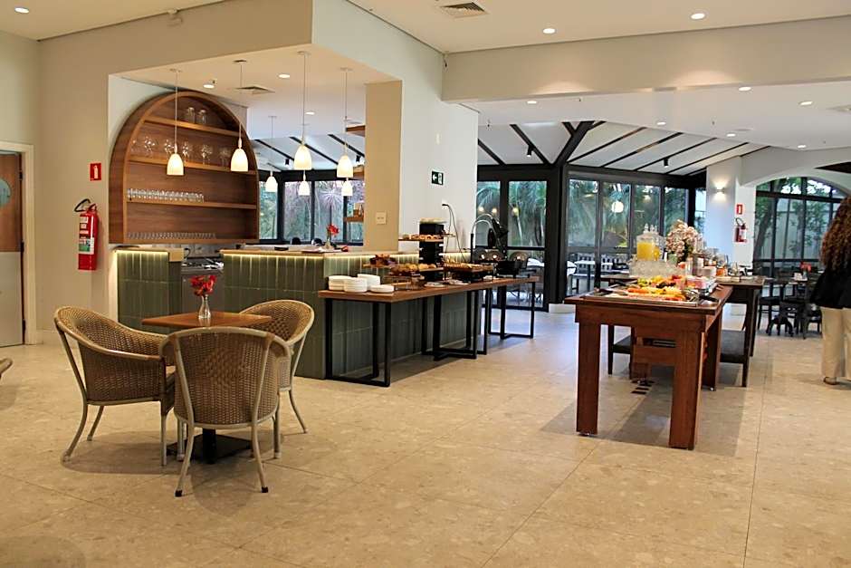 Quality Suites Vila Olimpia