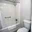 Travelodge by Wyndham Macon West