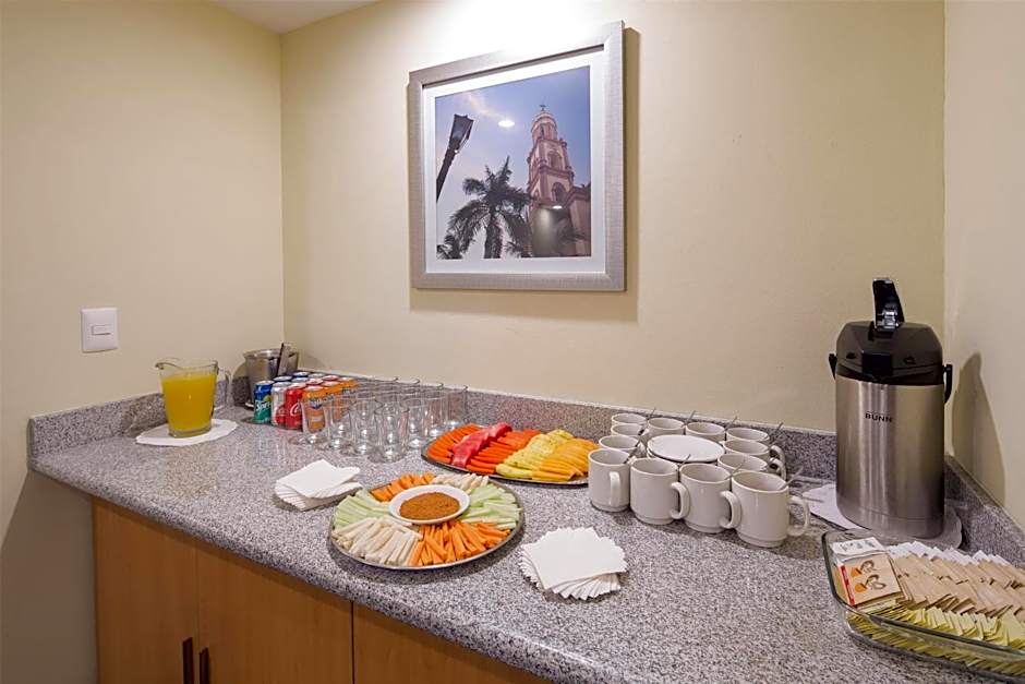 Microtel Inn & Suites By Wyndham Culiacan