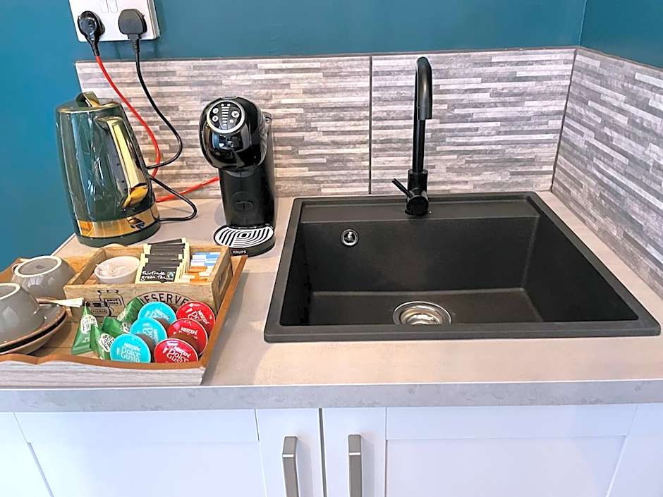 The Hole In The Wall