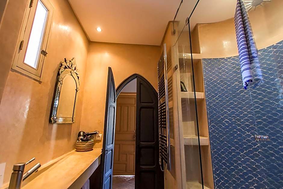 Riad Anata