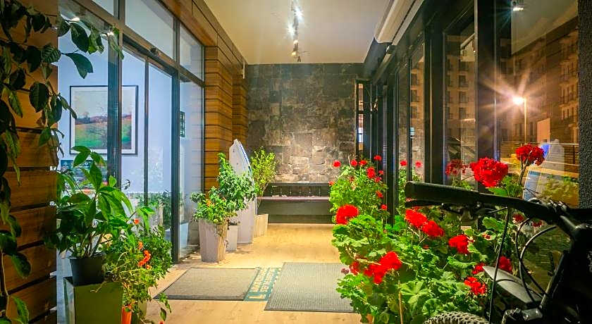 Orbi Palace Hotel Official