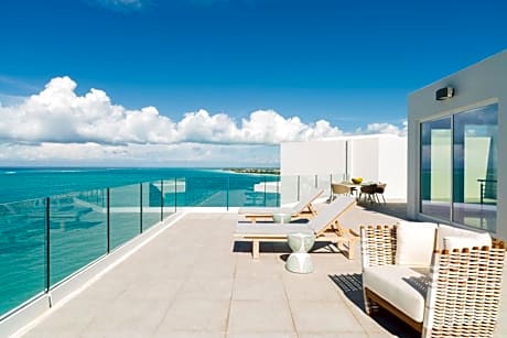 The Ritz-Carlton Residences, Turks & Caicos