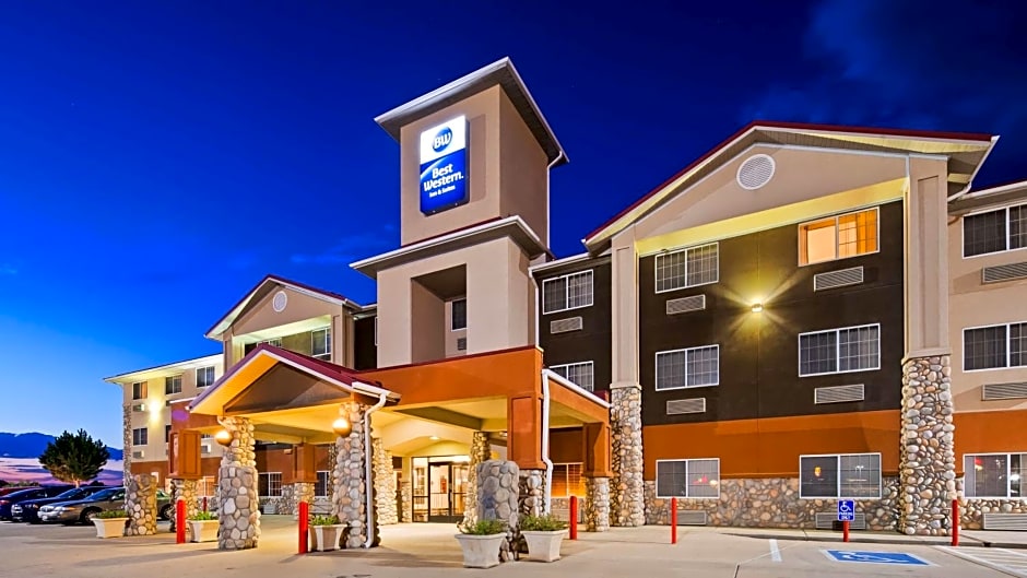 Best Western Firestone Inn & Suites