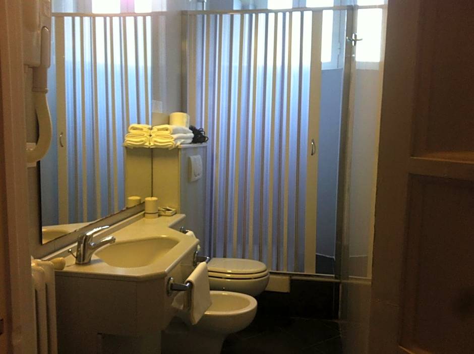 Hotel Pensione Moderna