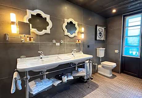 Superior Double or Twin Room with Mont-Blanc view