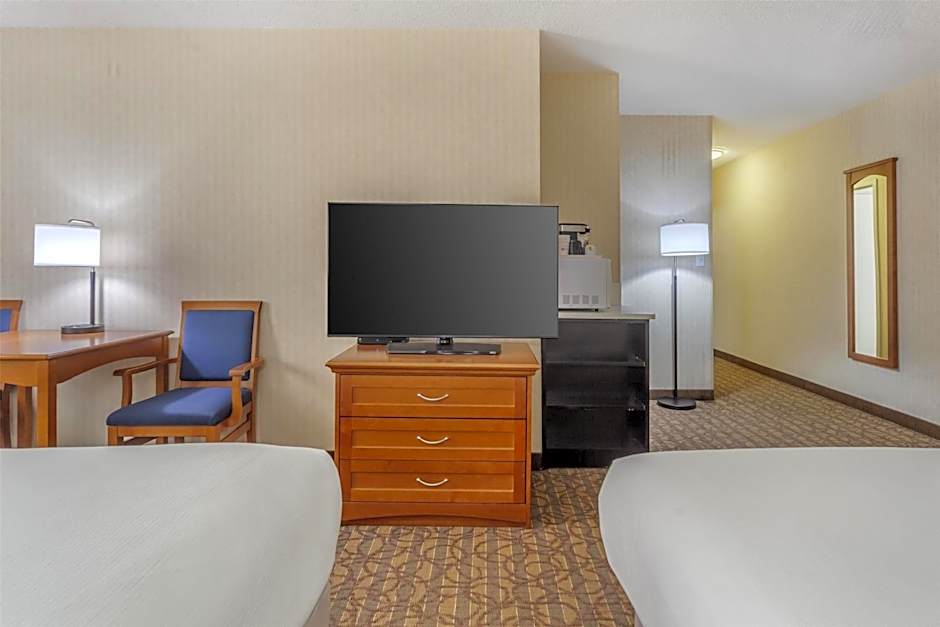 Best Western Cold Lake Inn