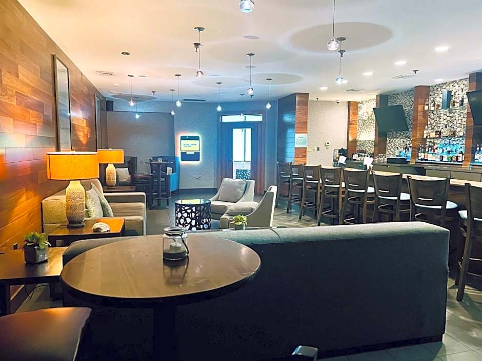 DoubleTree By Hilton Atlantic Beach Oceanfront