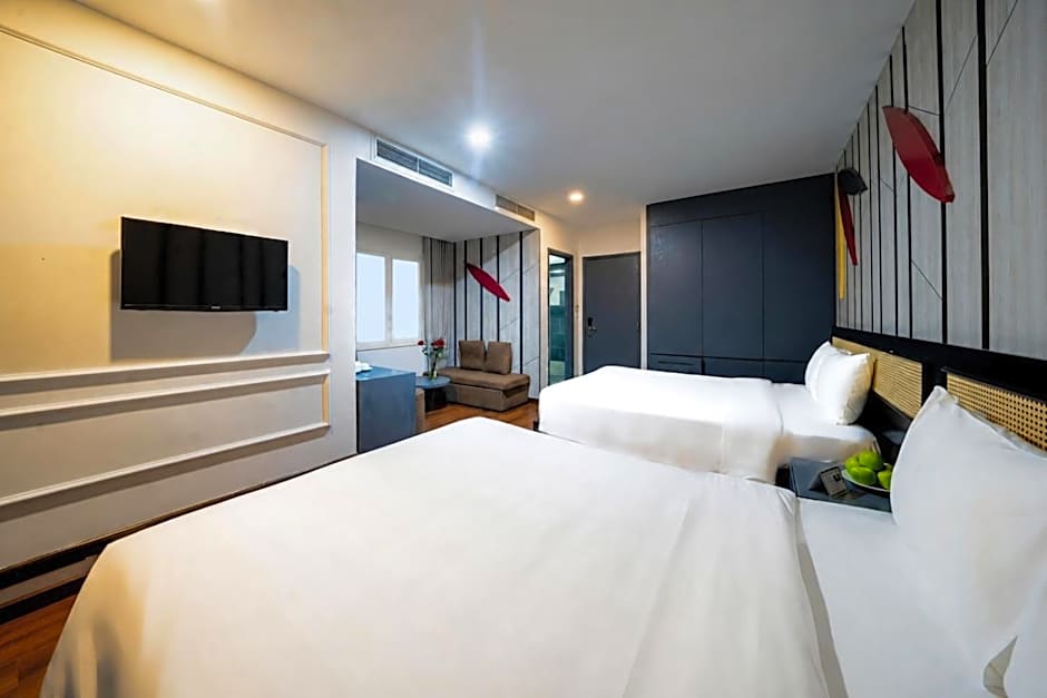 Le House Boutique Hotel - 100m to the beach