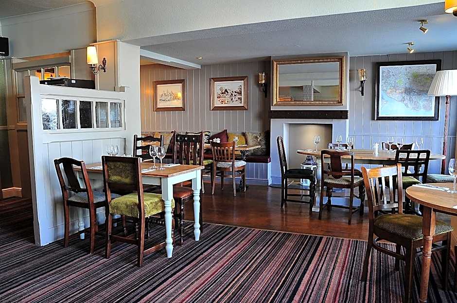 Red Lion Hotel by Greene King Inns