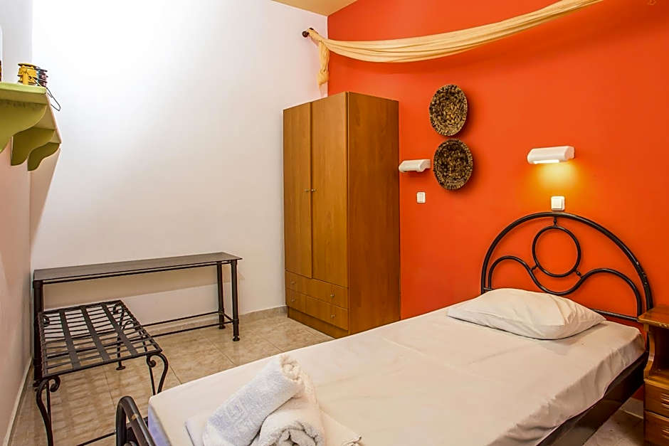 Vickys Studios Faliraki