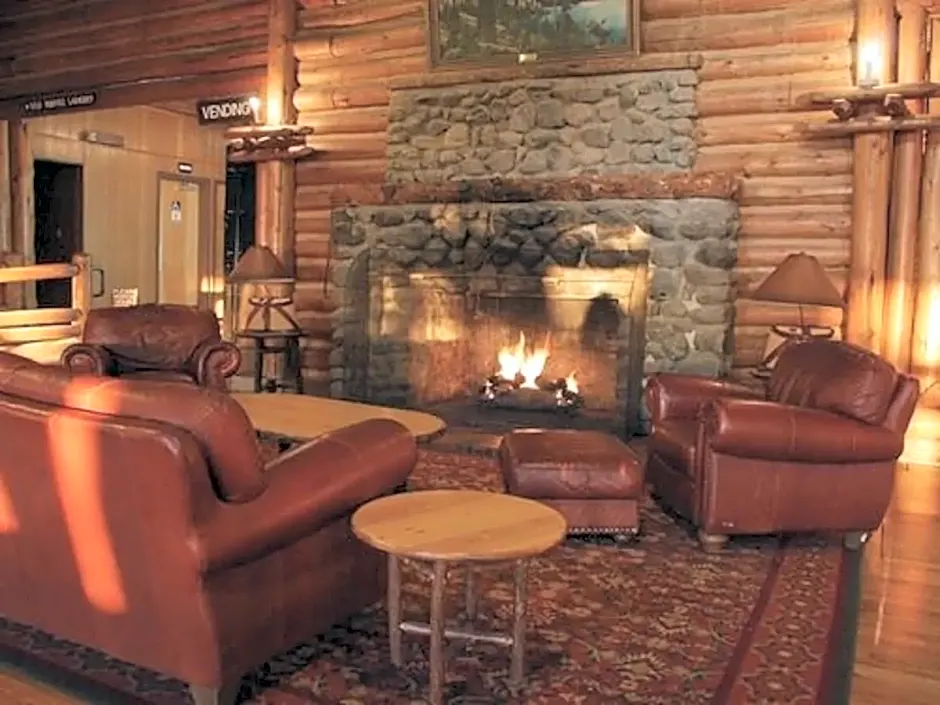 Lake Lodge Cabins