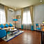 Manoir Des Arts Hotel