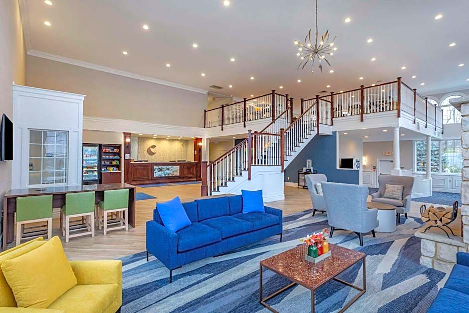 Comfort Inn & Suites East Greenbush