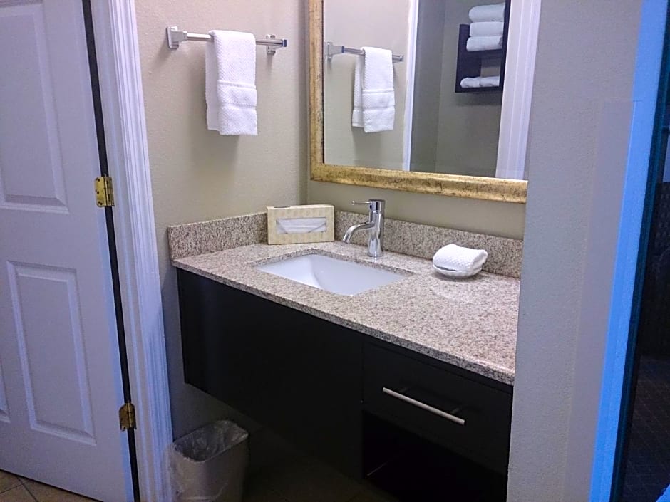 Staybridge Suites Columbus-Airport