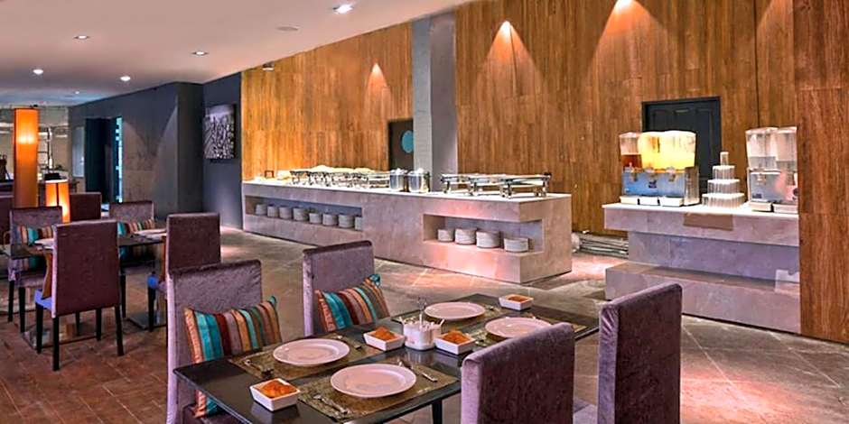 Avana Laemchabang Boutique Hotel