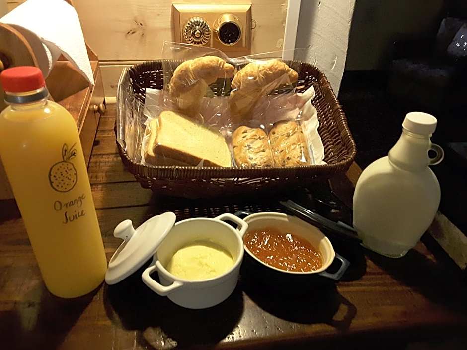 A La Folly The Retreat