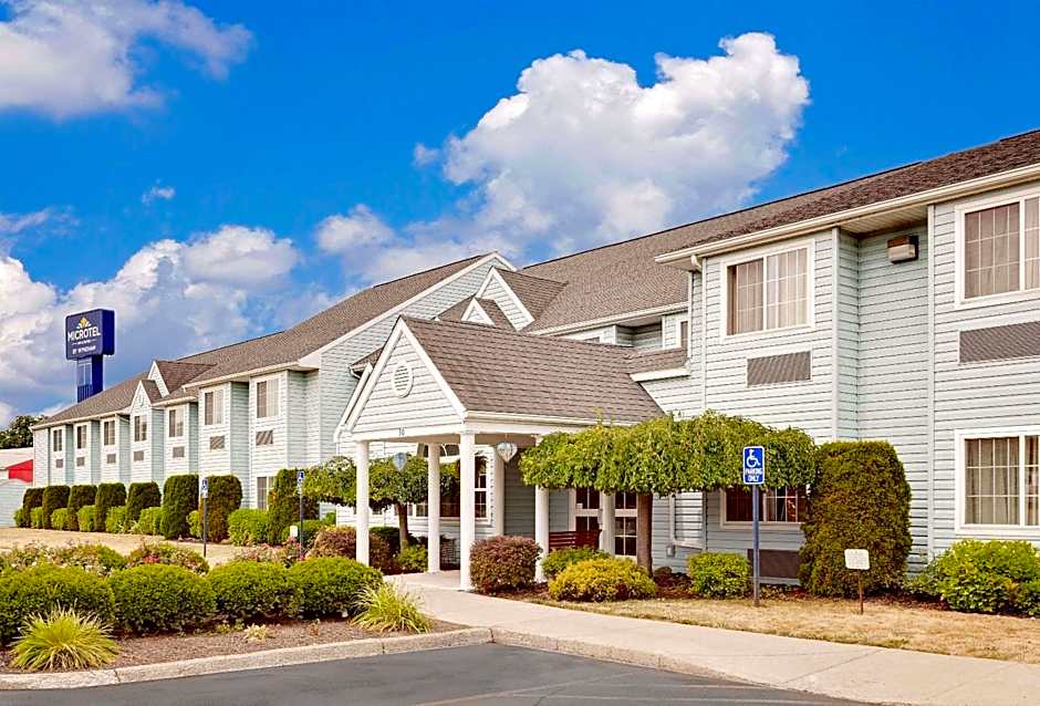 Photo 1 of 40 of Microtel Inn & Suites By Wyndham Wellsville