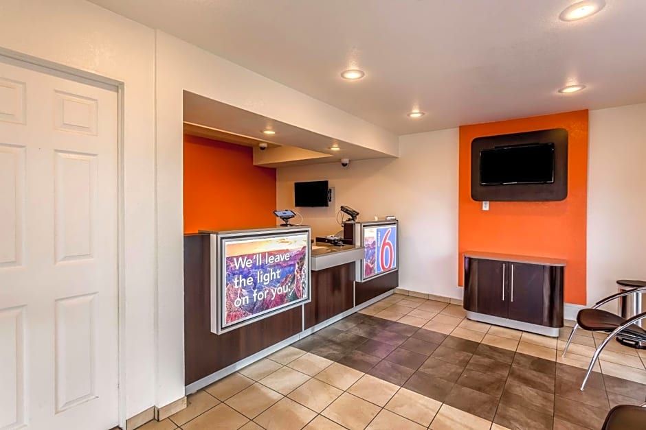 Motel 6-El Paso, TX - East