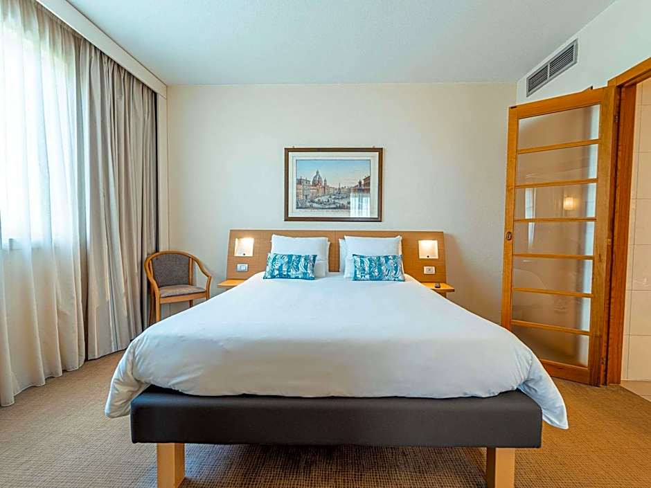 Novotel Roma Est
