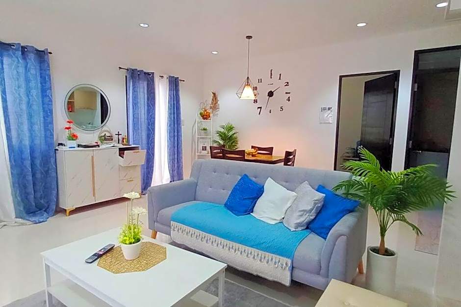 Duplex House for Rent with 3 Bedrooms good for 6