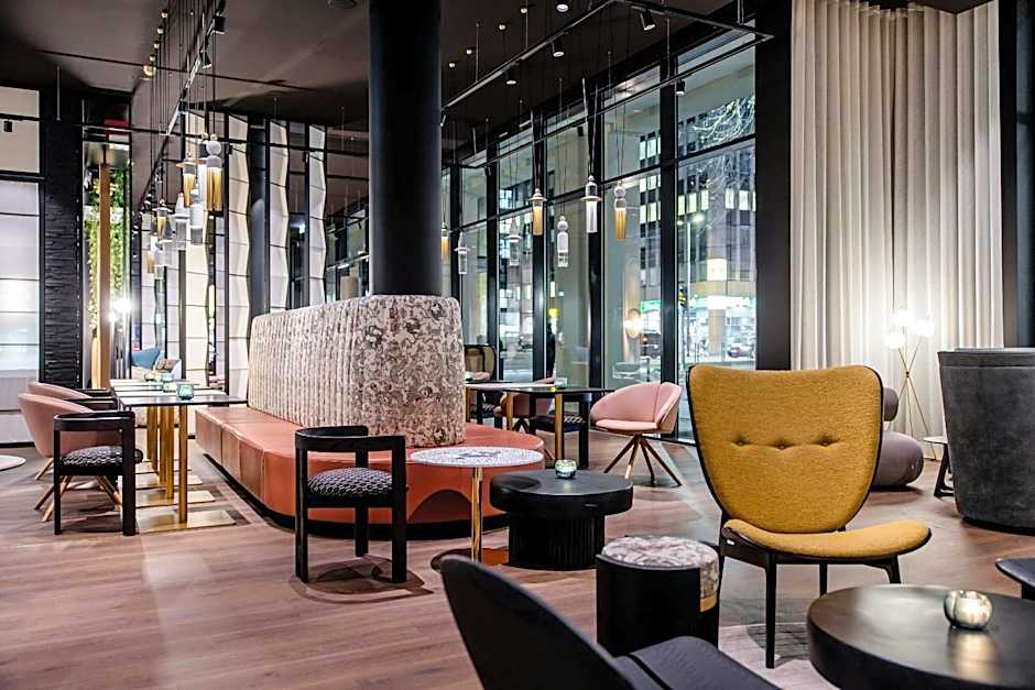 Motel One Düsseldorf-Hauptbahnhof