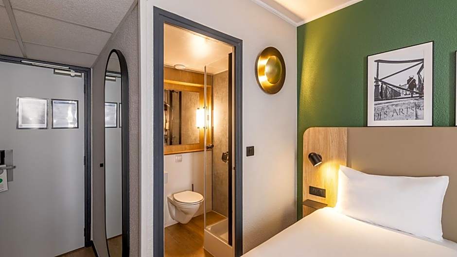 Campanile PRIME - Paris Levallois-Perret