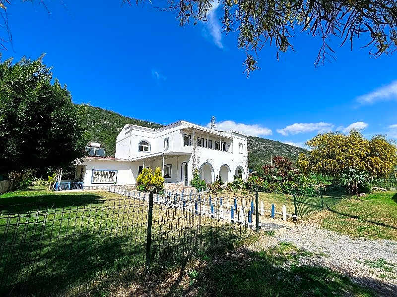 Yaliyani Motel Restaurant