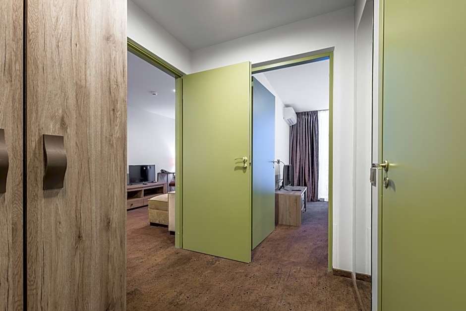 HOF Apartments