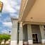 Super 8 by Wyndham Lake Charles Northeast